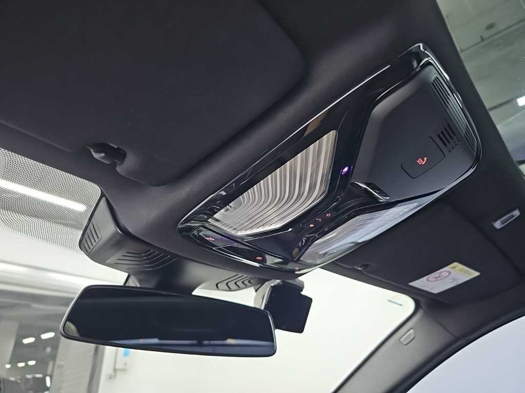 BMW 5시리즈 5시리즈 (G30) 523d M 스포츠 이미지 17