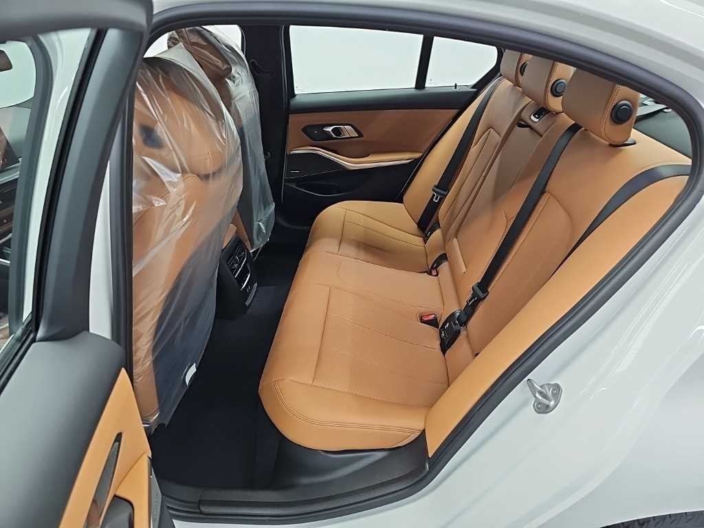 BMW 3시리즈 3시리즈 (G20) 320i M 스포츠 이미지 12