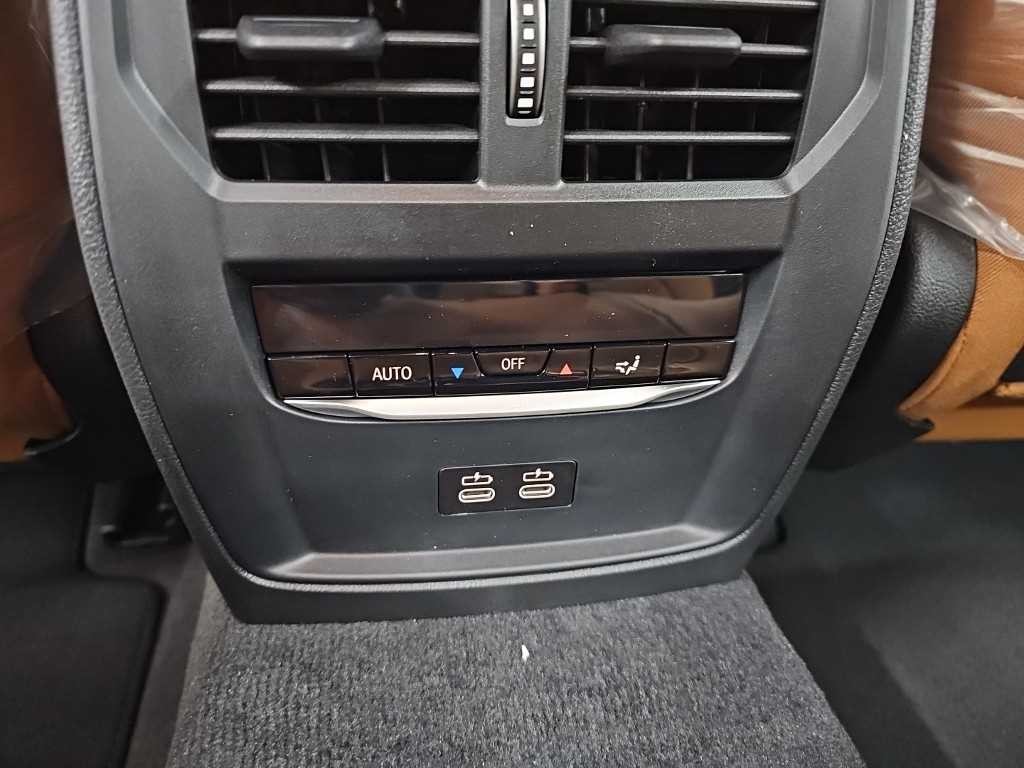 BMW 3시리즈 3시리즈 (G20) 320i M 스포츠 이미지 13