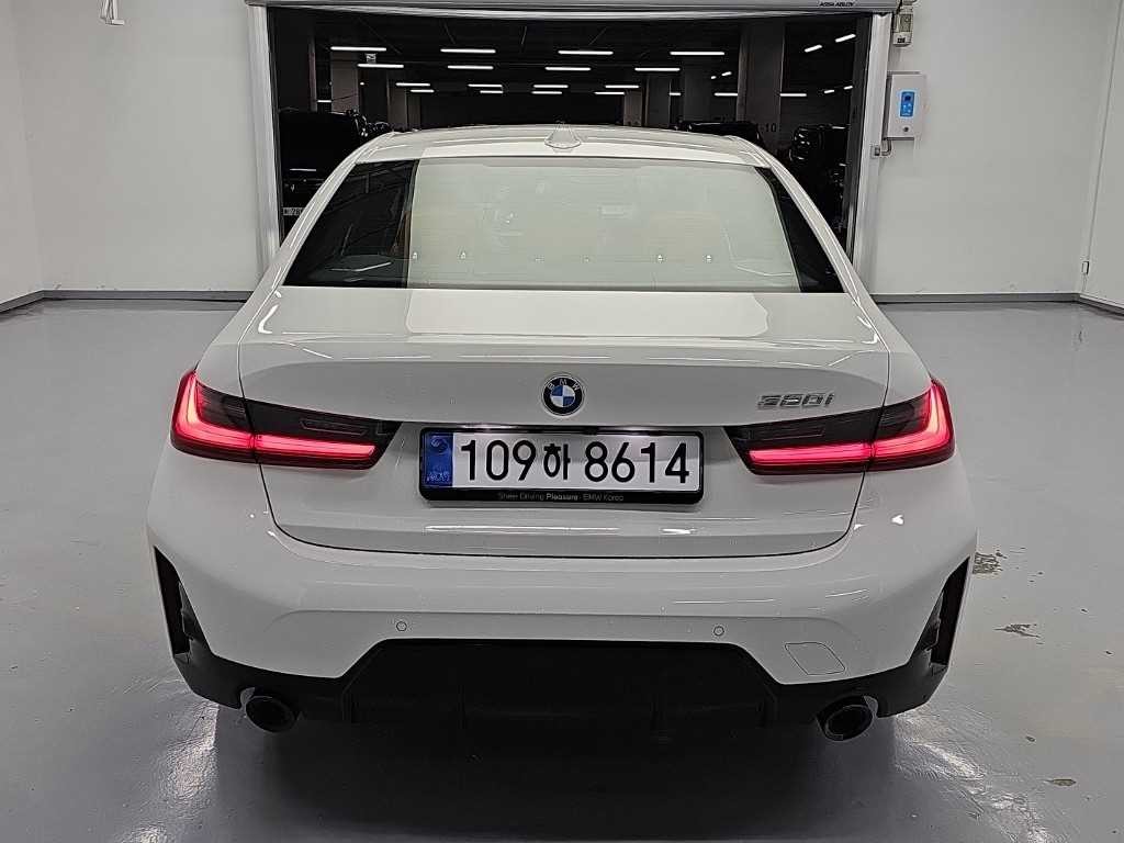 BMW 3시리즈 3시리즈 (G20) 320i M 스포츠 이미지 3