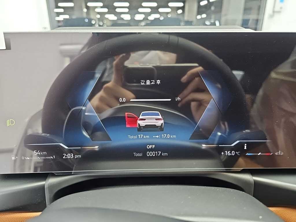 BMW 3시리즈 3시리즈 (G20) 320i M 스포츠 이미지 6