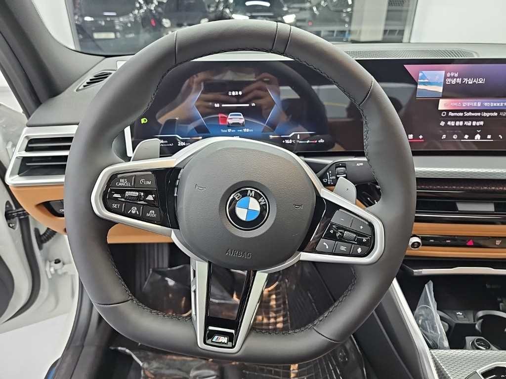 BMW 3시리즈 3시리즈 (G20) 320i M 스포츠 이미지 9