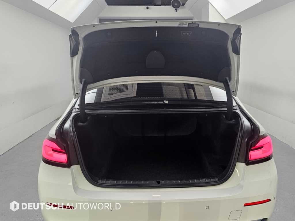 BMW 5시리즈 5시리즈 (G30) 520i 럭셔리 이미지 19