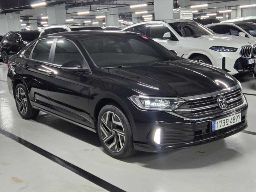 폭스바겐 제타 올 뉴 제타 1.5 TSI 프리미엄 이미지 3