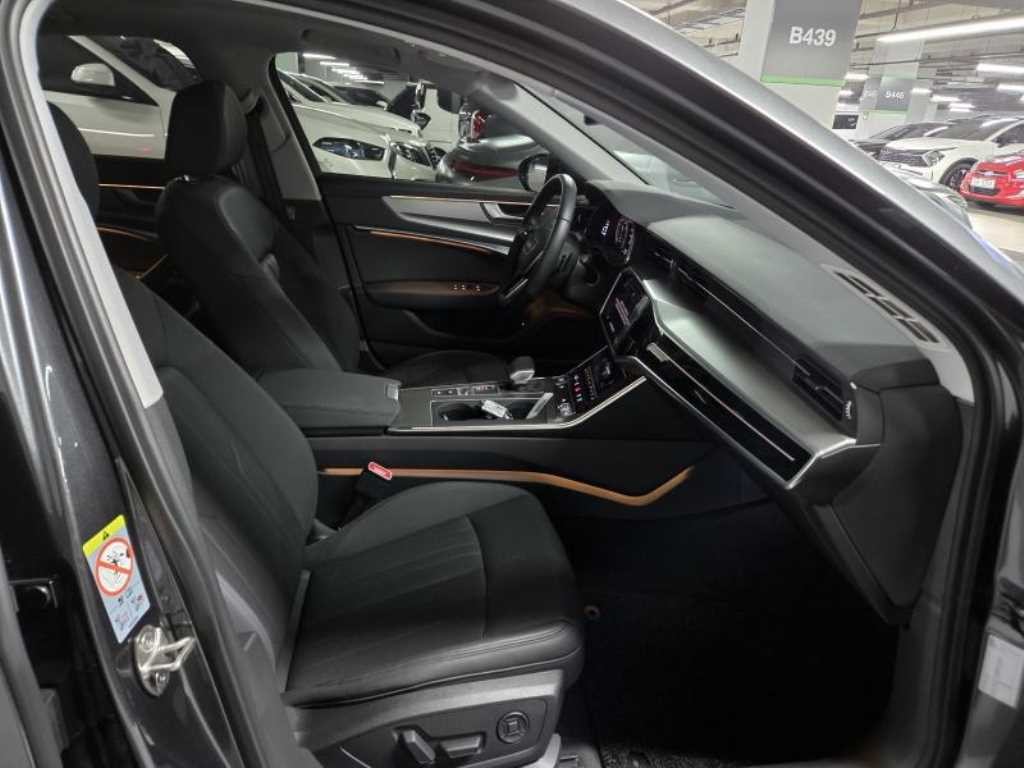 아우디 A6 A6 (C8) 45 TFSI 이미지 10