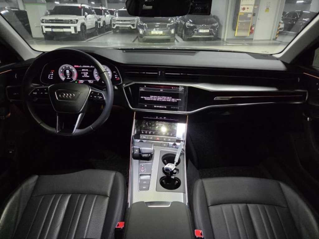 아우디 A6 A6 (C8) 45 TFSI 이미지 12