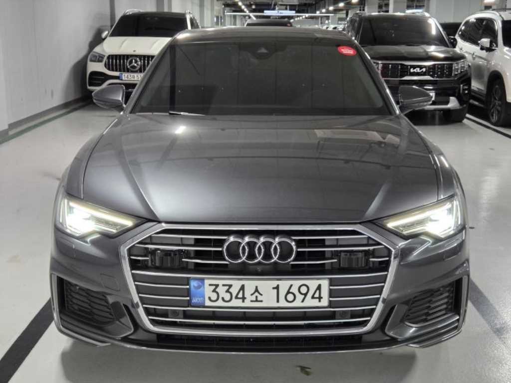 아우디 A6 A6 (C8) 45 TFSI 이미지 2