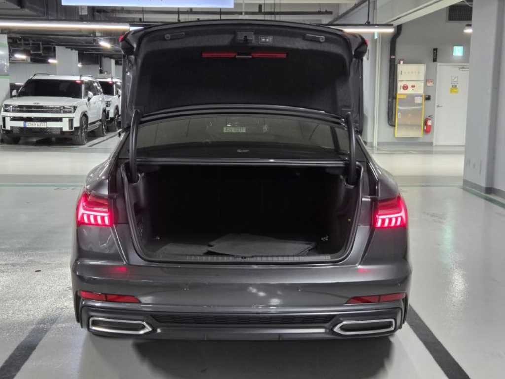 아우디 A6 A6 (C8) 45 TFSI 이미지 5