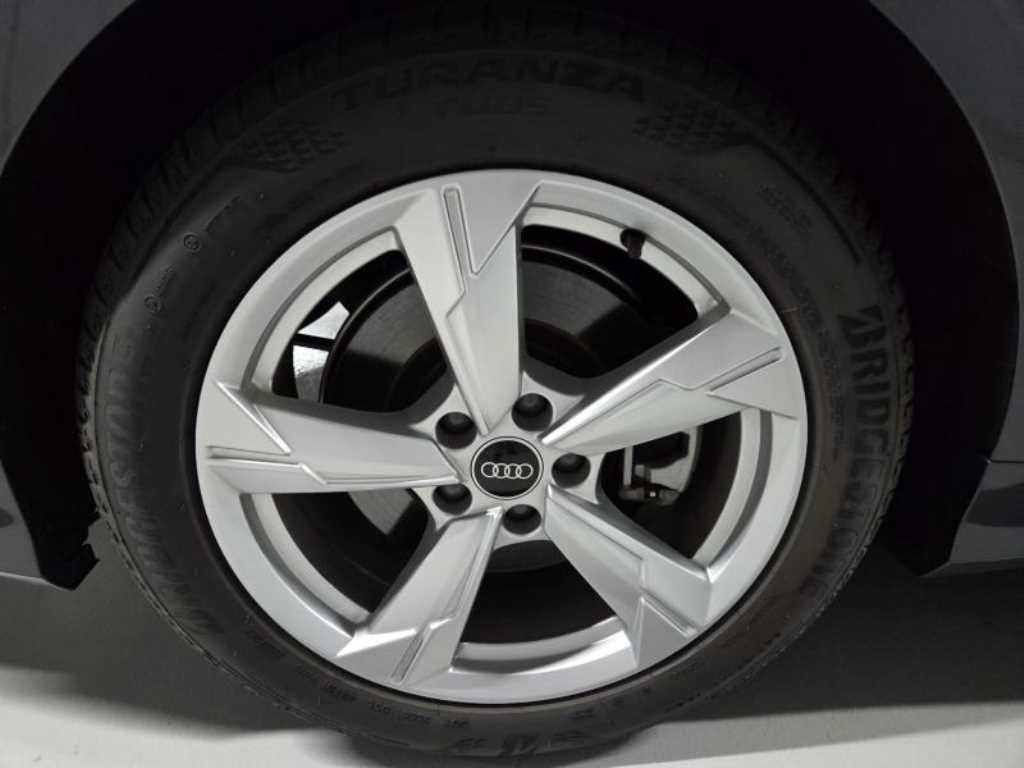 아우디 A6 A6 (C8) 45 TFSI 이미지 6
