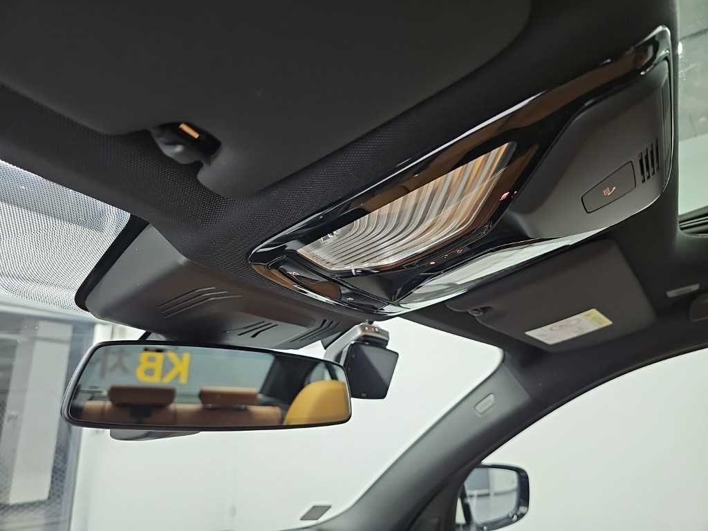BMW 3시리즈 3시리즈 (G20) 320i M 스포츠 이미지 17