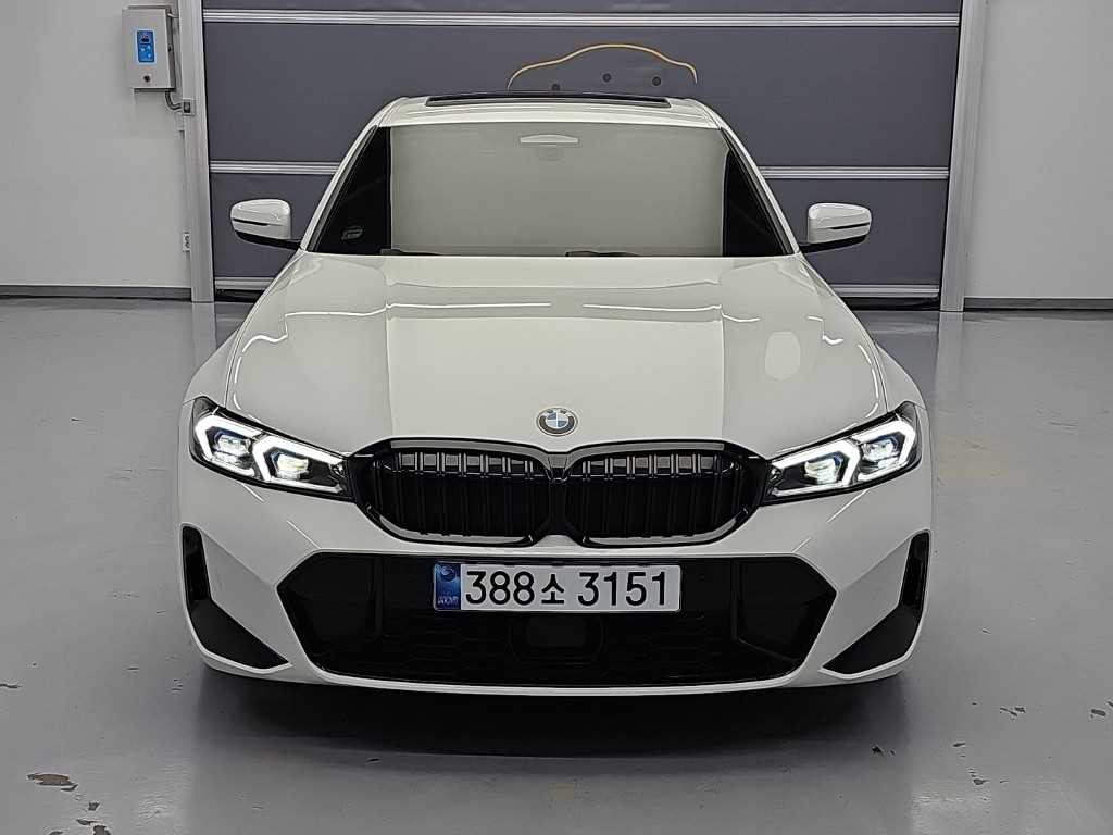 BMW 3시리즈 3시리즈 (G20) 320i M 스포츠 이미지 2