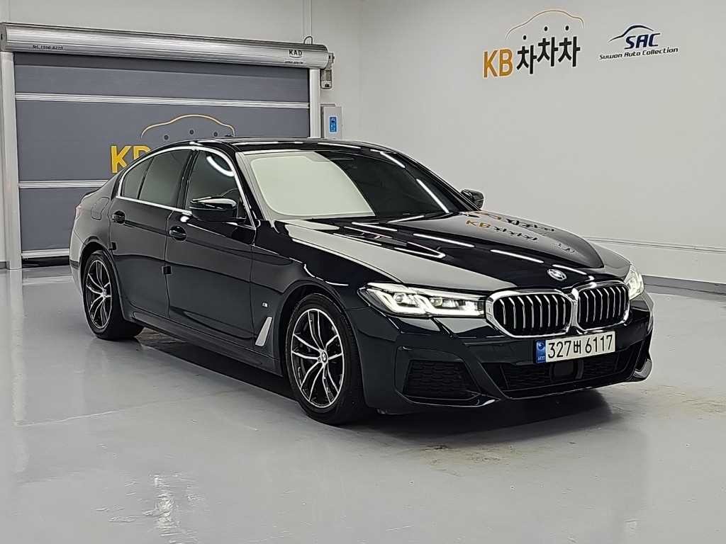 BMW 5시리즈 5시리즈 (G30) 520i M 스포츠 이미지 4