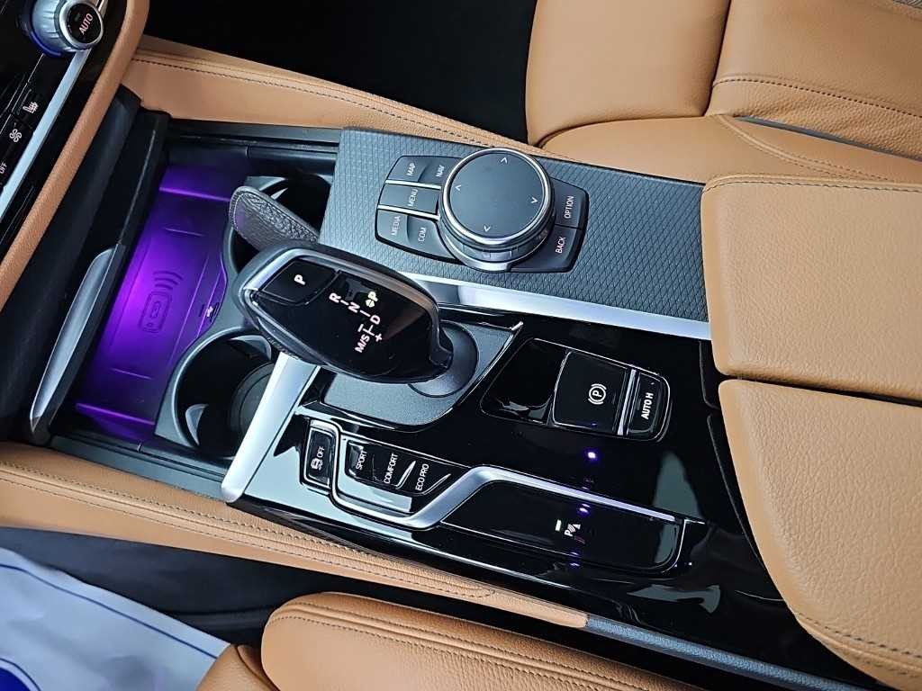 BMW 5시리즈 5시리즈 (G30) 520i M 스포츠 이미지 8