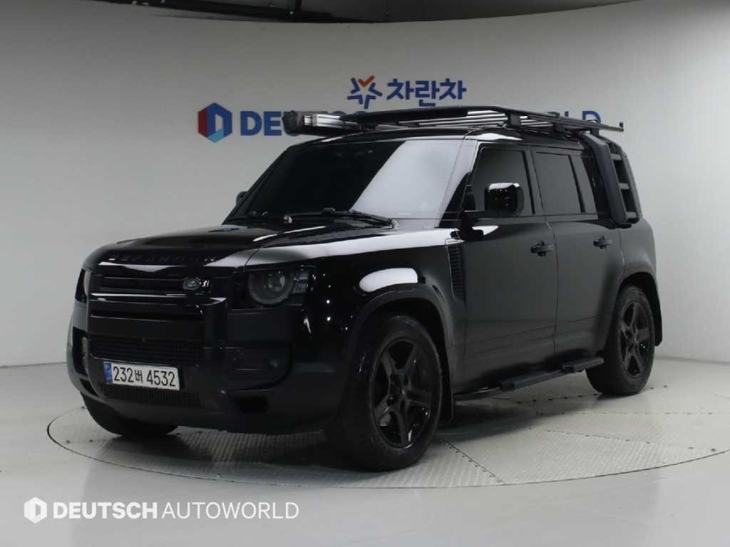 랜드로버 디펜더 디펜더 (L663) D240 SE 이미지 1