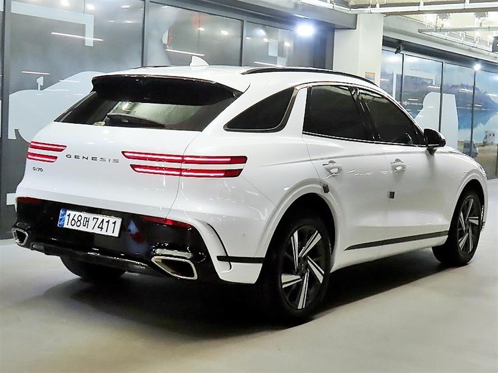 제네시스 GV70 2.5T 가솔린 2WD 스포츠 이미지 4