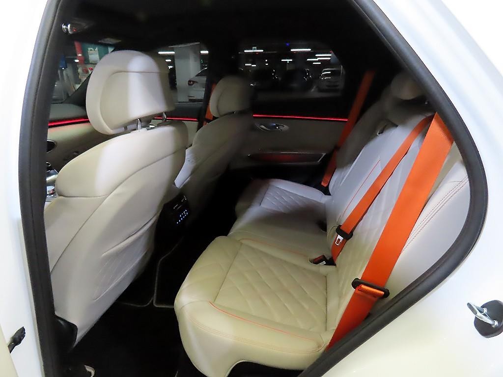 제네시스 GV70 2.5T 가솔린 2WD 스포츠 이미지 7