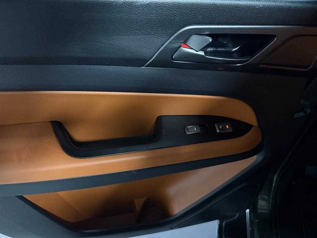 KG모빌리티(쌍용) 렉스턴 더 뉴 렉스턴 스포츠 칸 디젤 2.2 4WD 노블레스 이미지 16