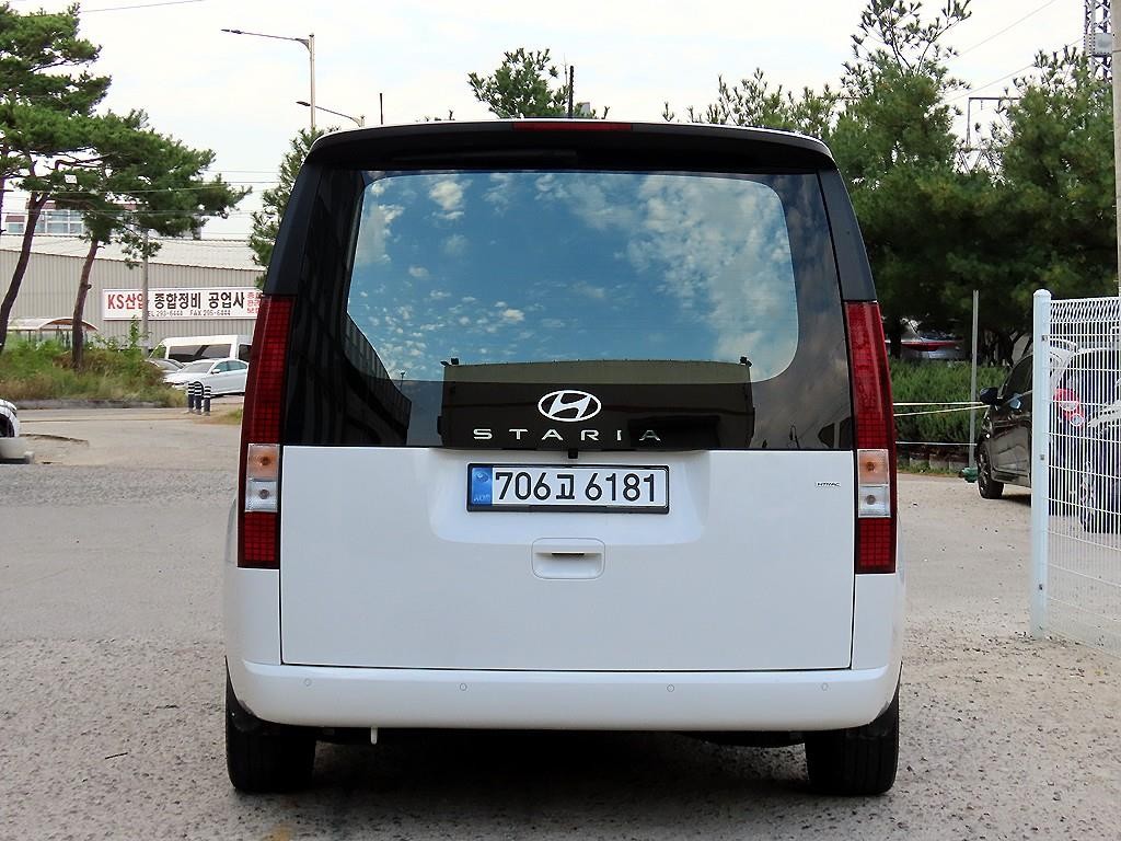 현대 스타리아 4WD 디젤 투어러 모던 11인승 이미지 4