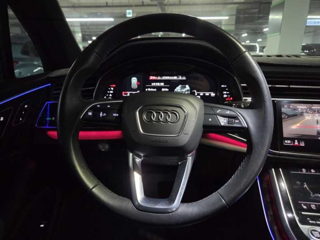 아우디 Q7 Q7 (4M) 45 TDI 콰트로 프리미엄 이미지 13
