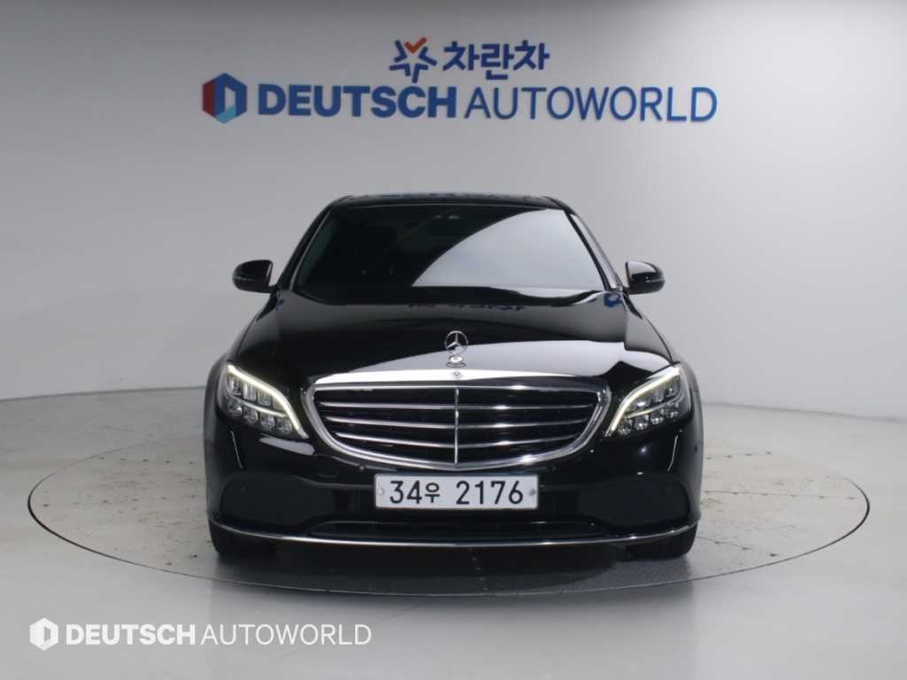 벤츠 C 클래스 C클래스 W205 C220 d 4MATIC 익스클루시브 이미지 3