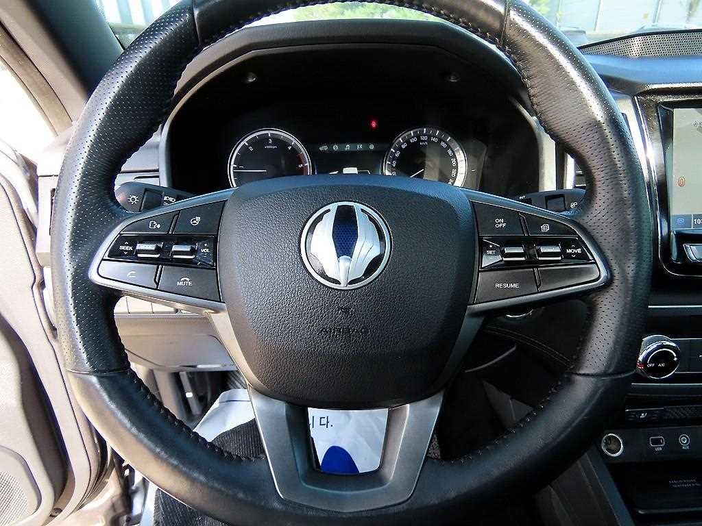 KG모빌리티(쌍용) 렉스턴 렉스턴 스포츠 칸 디젤 2.2 4WD 5링크 다이나믹 에디션 이미지 8