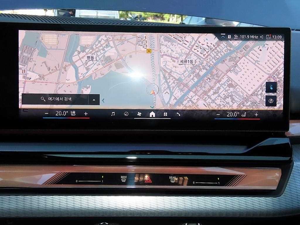 BMW i5 eDrive 40 M 스포츠 이미지 13