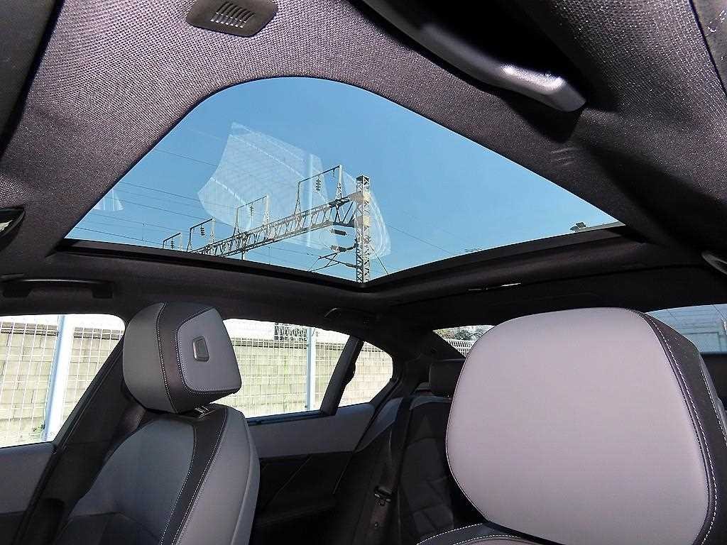 BMW i5 eDrive 40 M 스포츠 이미지 17
