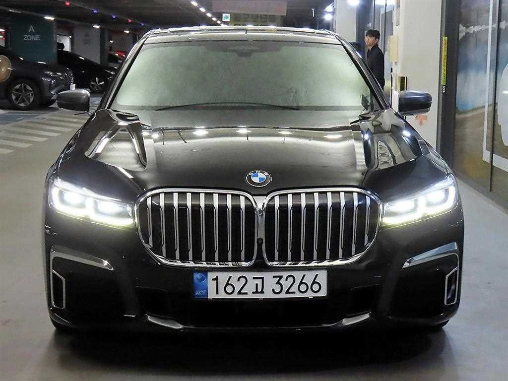 BMW 7시리즈 7시리즈 (G11) 740Li xDrive M SPORT 스포츠 이미지 2