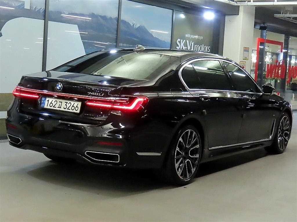 BMW 7시리즈 7시리즈 (G11) 740Li xDrive M SPORT 스포츠 이미지 4