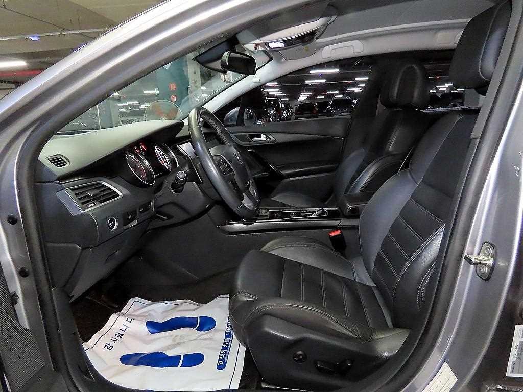 푸조 508 508SW 2.0 HDI 알뤼르 이미지 6