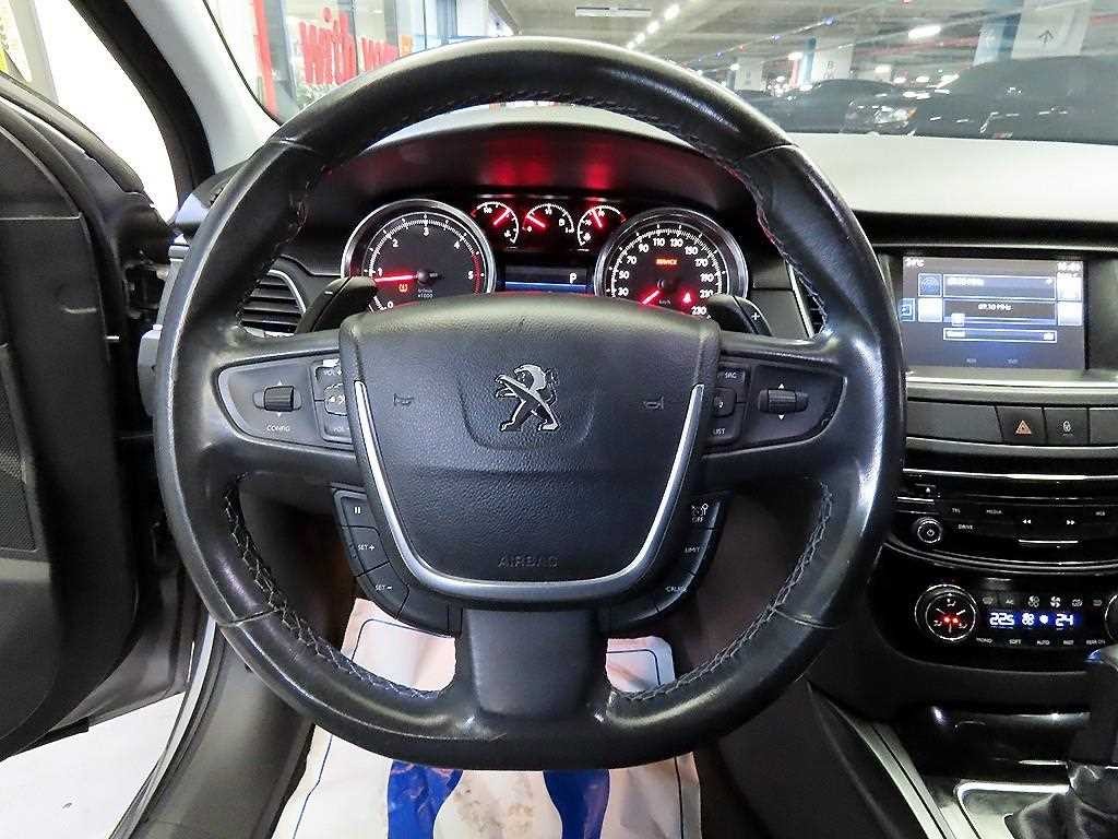 푸조 508 508SW 2.0 HDI 알뤼르 이미지 8