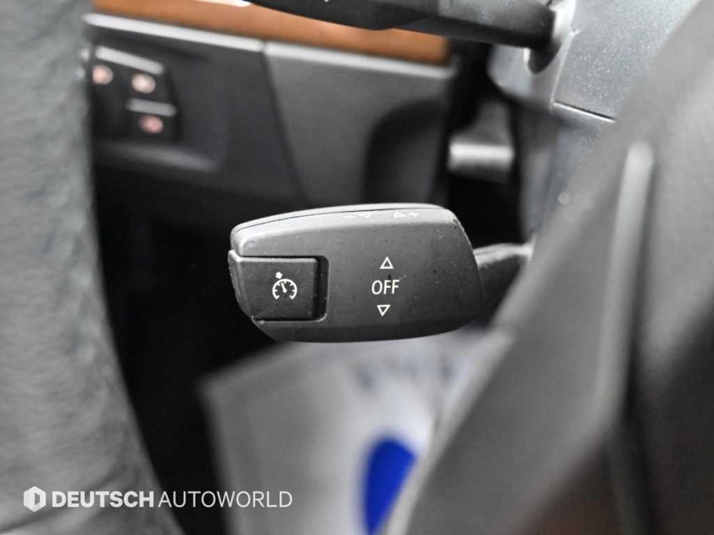 BMW 3시리즈 3시리즈 (E90) 320i 세단 이미지 16
