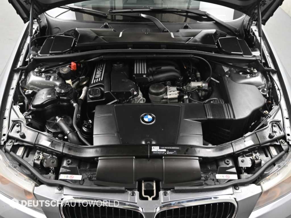 BMW 3시리즈 3시리즈 (E90) 320i 세단 이미지 6