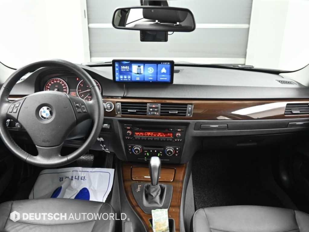 BMW 3시리즈 3시리즈 (E90) 320i 세단 이미지 7