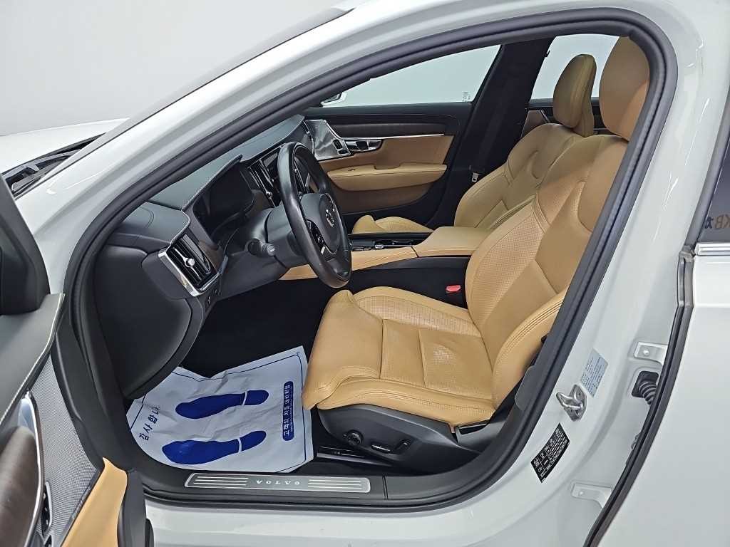 볼보 S90 B5 인스크립션 이미지 11