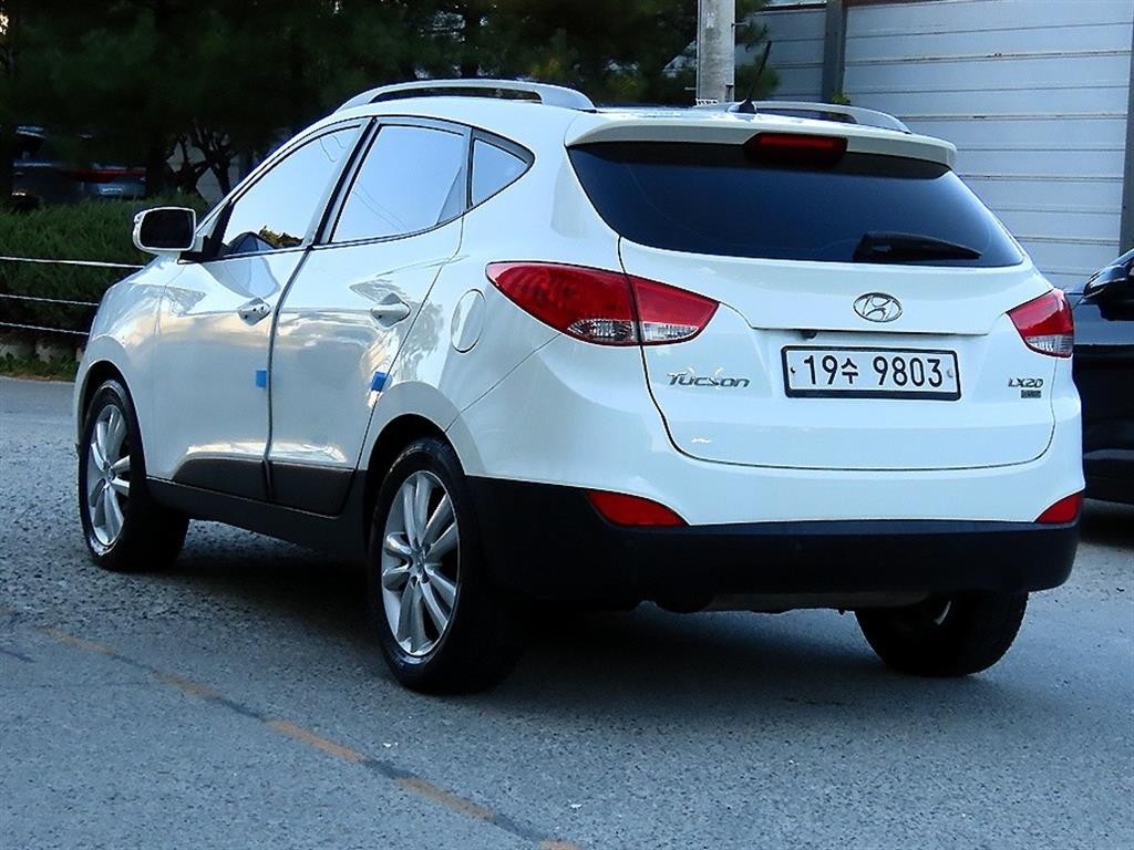 현대 투싼 투싼iX 2WD VGT LX20 럭셔리 이미지 3