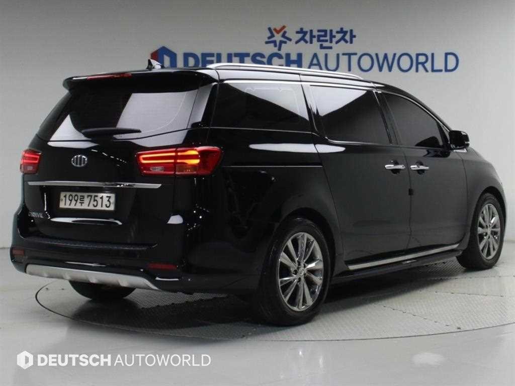 기아 카니발 더 뉴 카니발 디젤 9인승 프레스티지 이미지 2