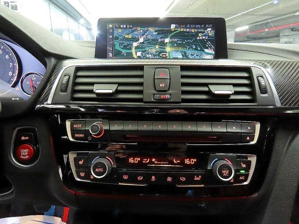 BMW 4시리즈 M4 (F82) 쿠페 컴패티션 이미지 11