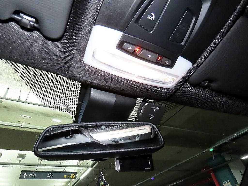 BMW 4시리즈 M4 (F82) 쿠페 컴패티션 이미지 17