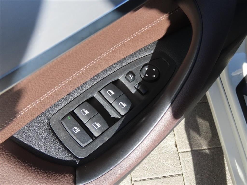 BMW X1 X1 (F48) xDrive 20i M 스포츠 이미지 12