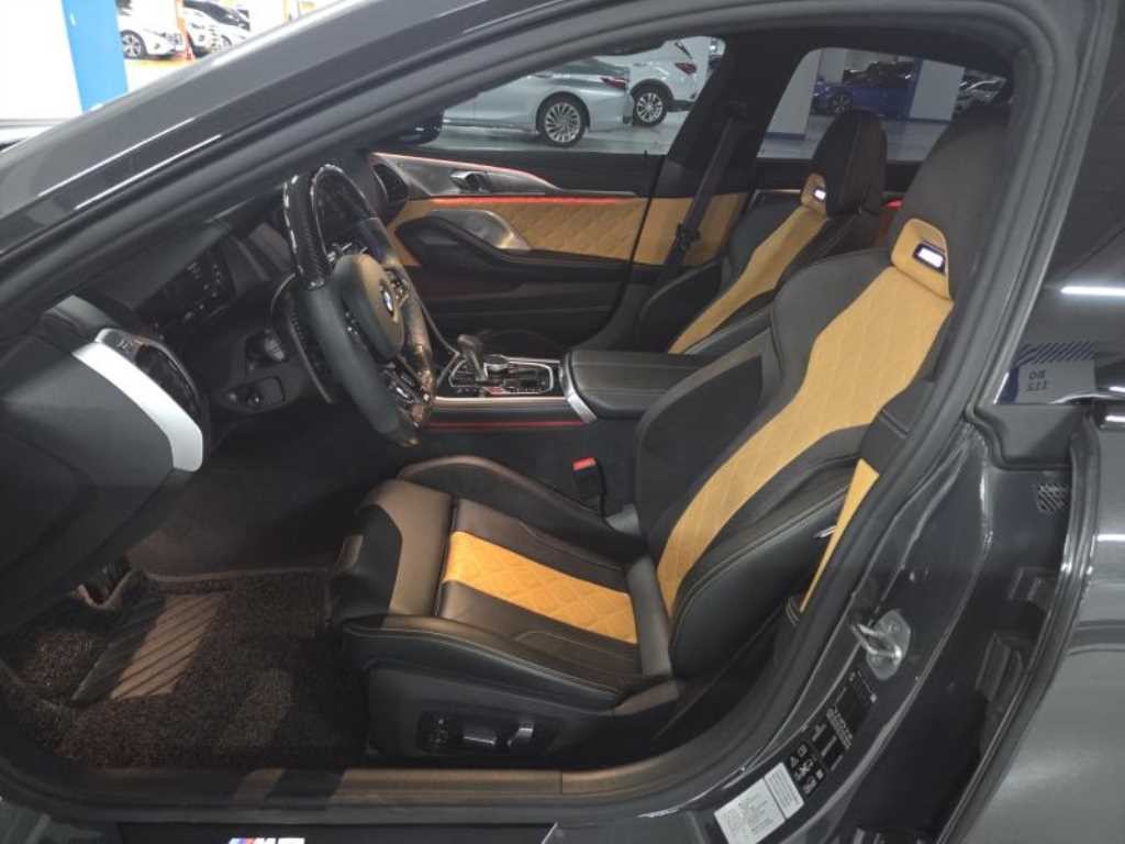 BMW 8시리즈 M8 4.4 그란쿠페 컴페티션 이미지 6