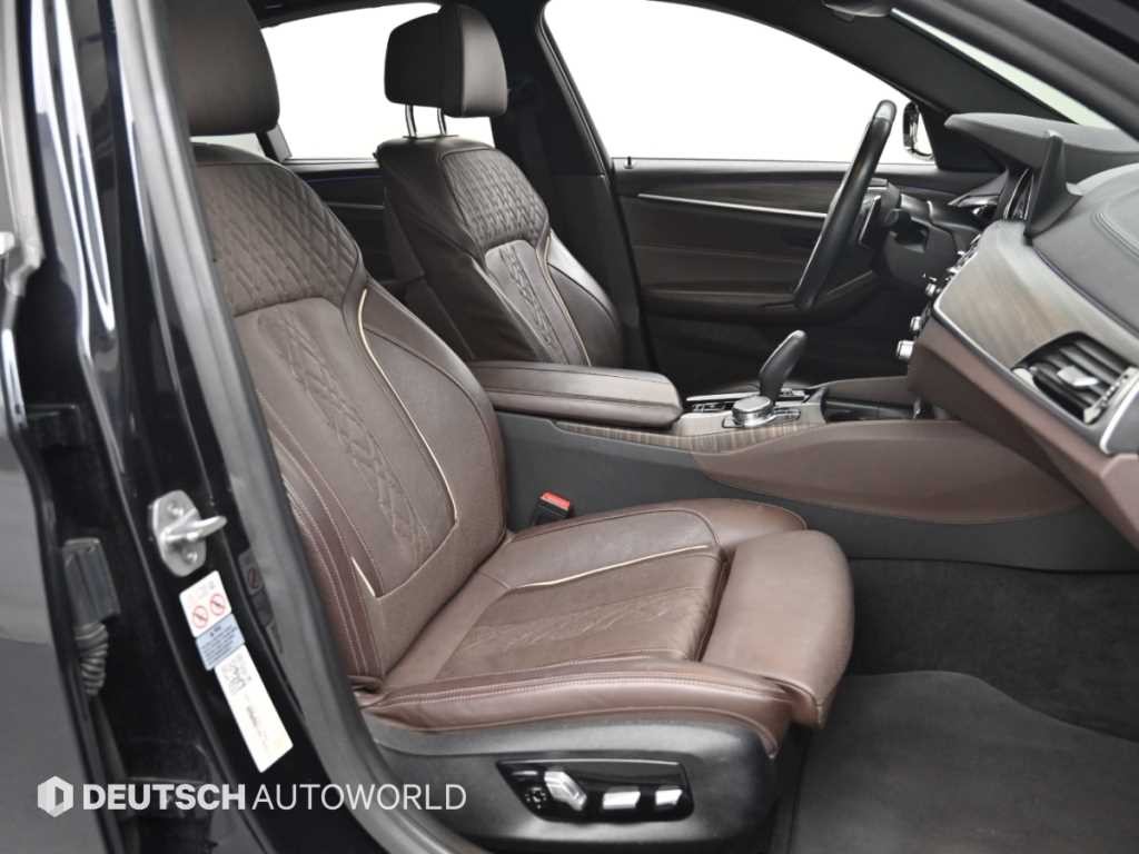 BMW 5시리즈 5시리즈 (G30) 530i xDrive M 스포츠 플러스 이미지 10