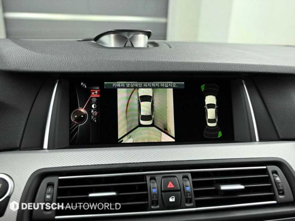 BMW 5시리즈 5시리즈 (F10) M550d xDrive 이미지 15