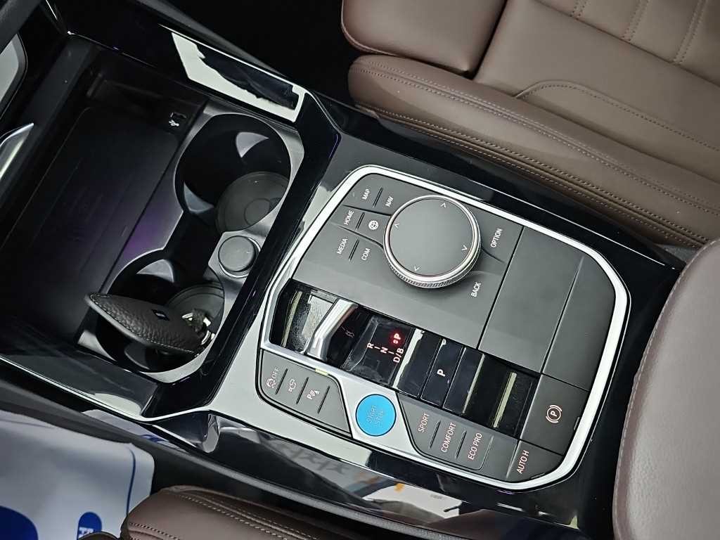 BMW iX3 iX3 (G08) M 스포츠 기본형 이미지 8