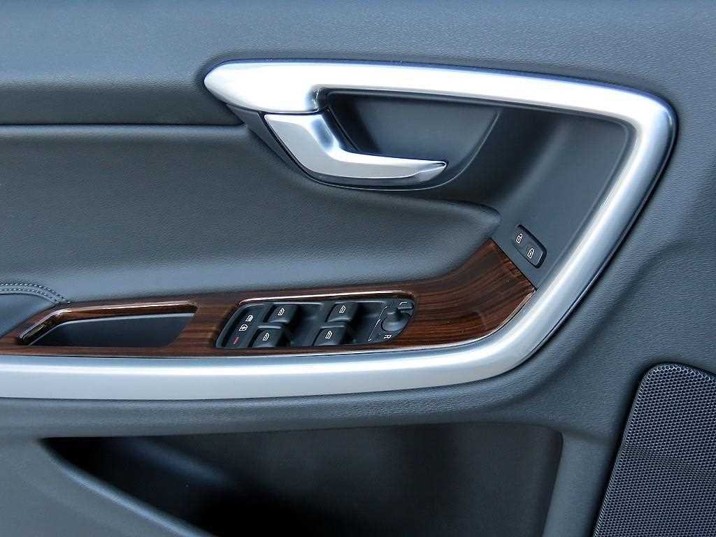 볼보 S60 뉴S60 D4 이미지 11