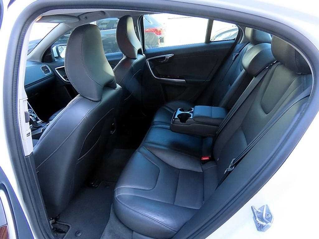 볼보 S60 뉴S60 D4 이미지 6