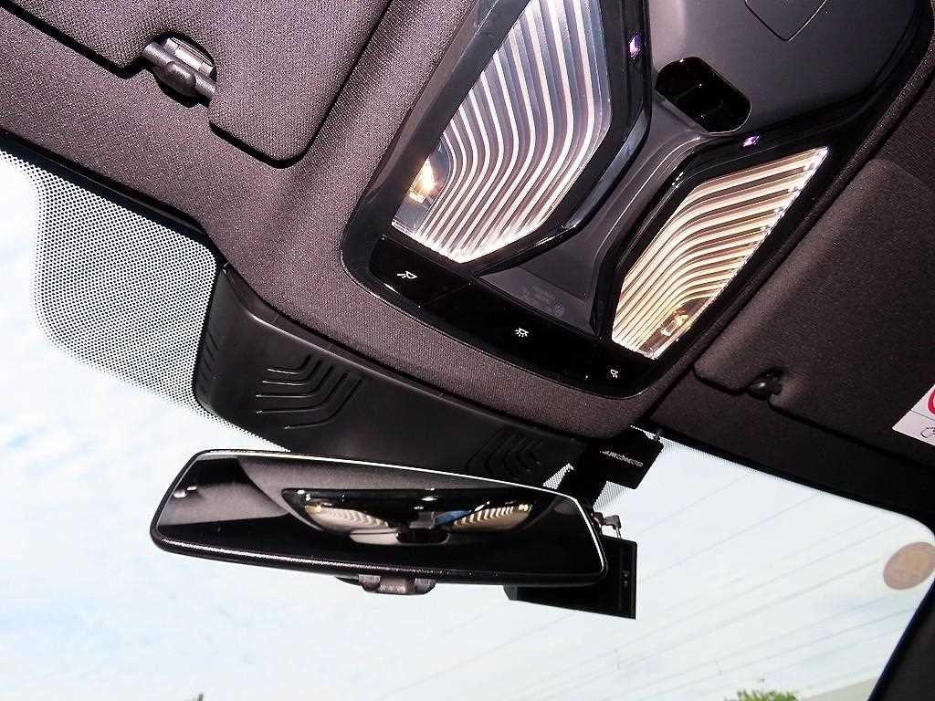 BMW 5시리즈 M5 (F90, F10) M5 세단 컴페티션 에디션 이미지 17