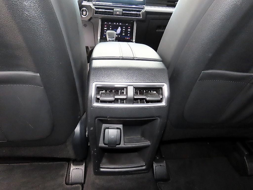 KG모빌리티(쌍용) 토레스 1.5 GDI-T 2WD T5 이미지 17