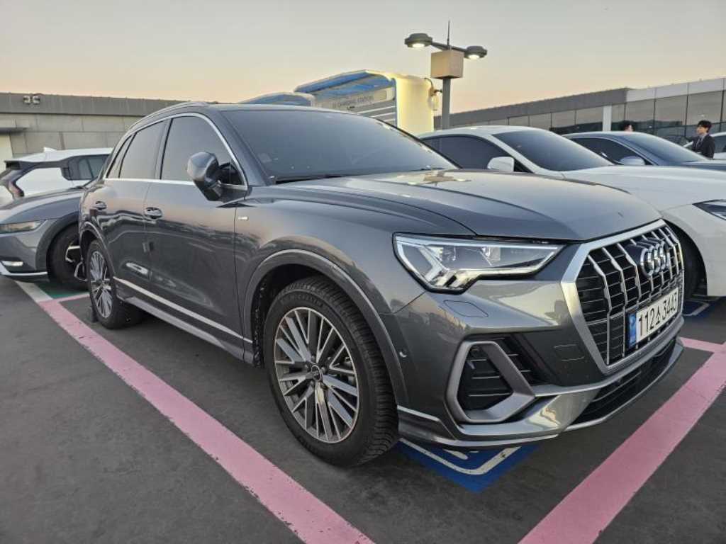 아우디 Q3 Q3 (F3) 35 TDI 프리미엄 이미지 2