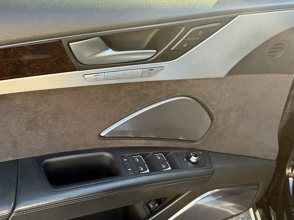 아우디 A8 뉴A8 4.2 TDI 콰트로 LWB 이미지 12